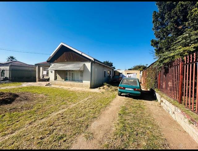 22 BEDROOM HOUSE FOR SALE IN DELVILLE